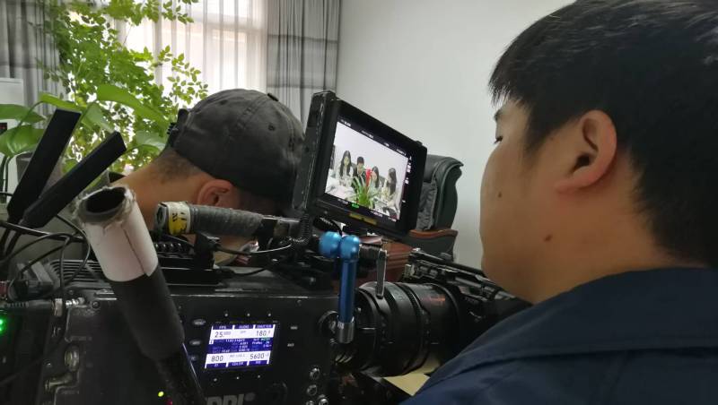 用镜头讲好产品故事！崂山区产品视频拍摄公司让冰冷商品拥有温度与灵魂